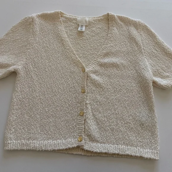 H&M Cream Knit Short Sleeve Cardigan Gold Button Textured Sweater Size Small - Picture 1 of 9